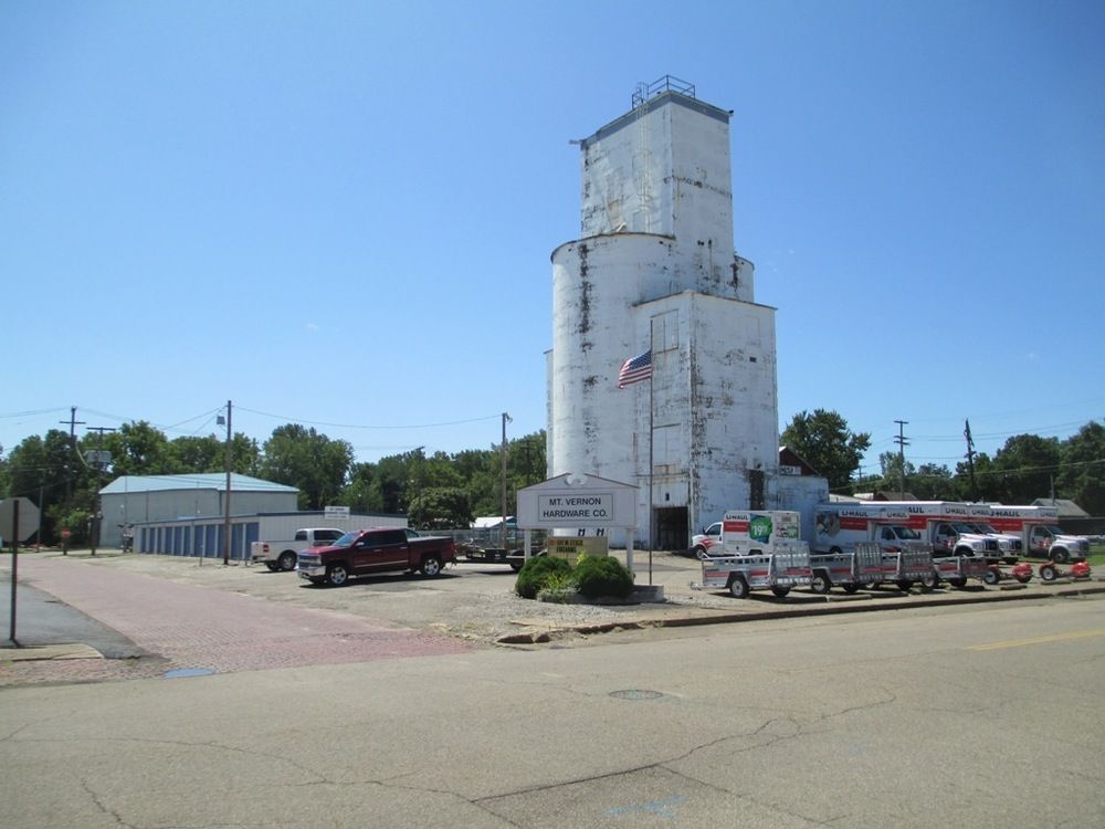 Mount Vernon Hardware and Storage: 310 - 400 Vine Street, Mount Vernon, OH 43050